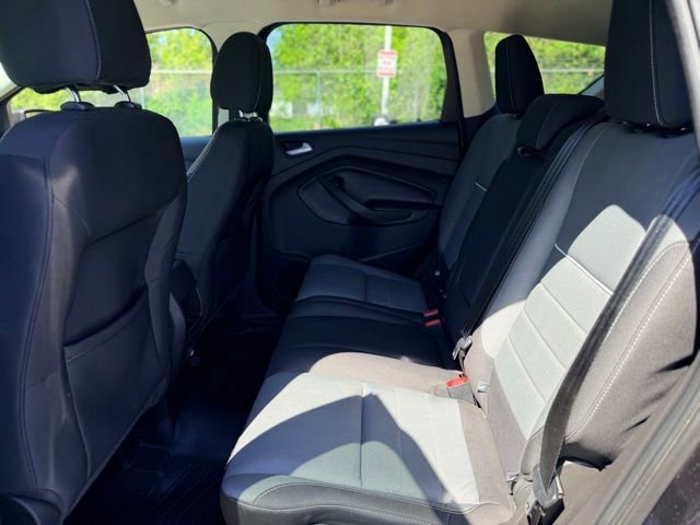 Used 2015 Ford Escape SE AWD/4WD image 21