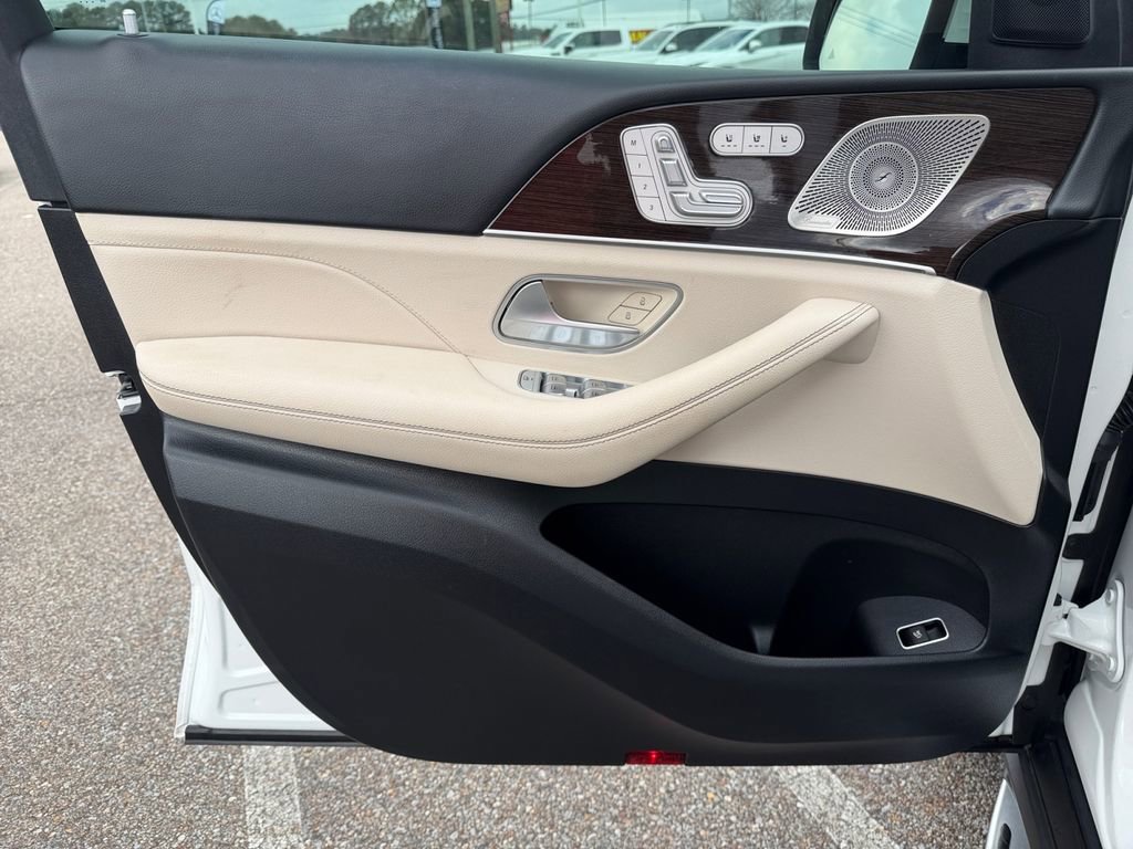 Certified 2024 Mercedes-Benz GLS 450 4MATIC image 15