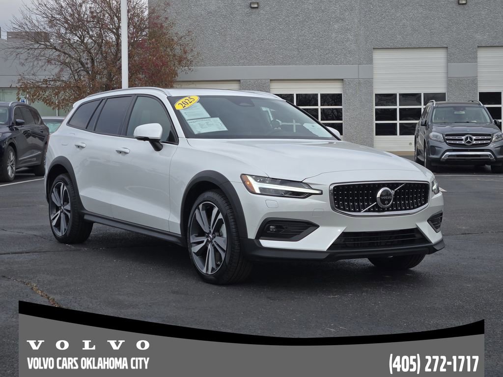 Certified 2025 Volvo V60 B5 Cross Country Plus video 2