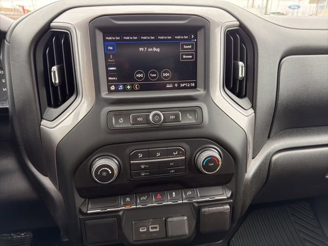 Used 2022 Chevrolet Silverado 1500 Custom image 18