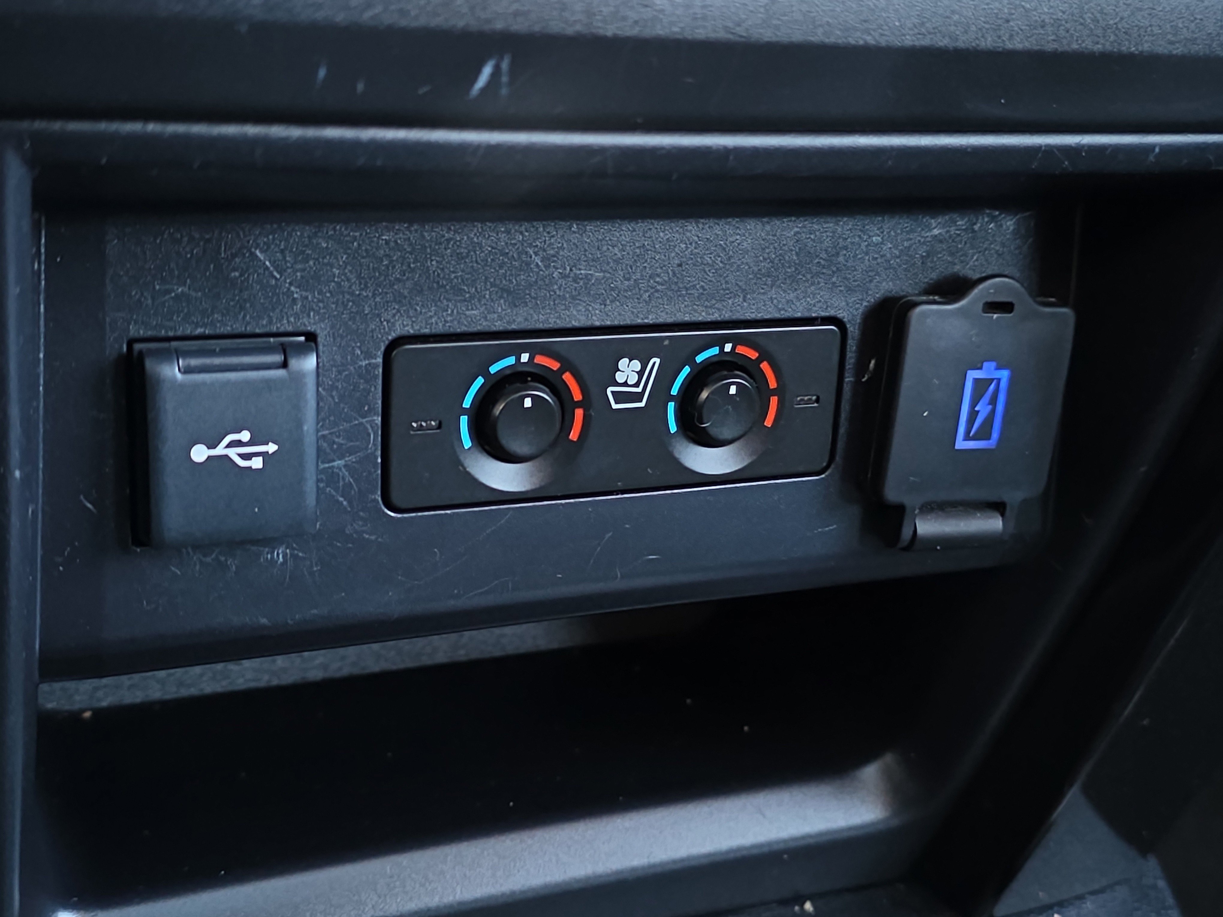 Used 2021 Toyota 4Runner Nightshade w/ Wilderness Package (TMS) image 23