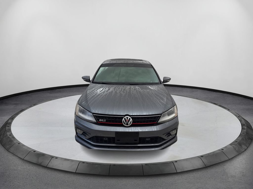 Used 2017 Volkswagen Jetta GLI image 2