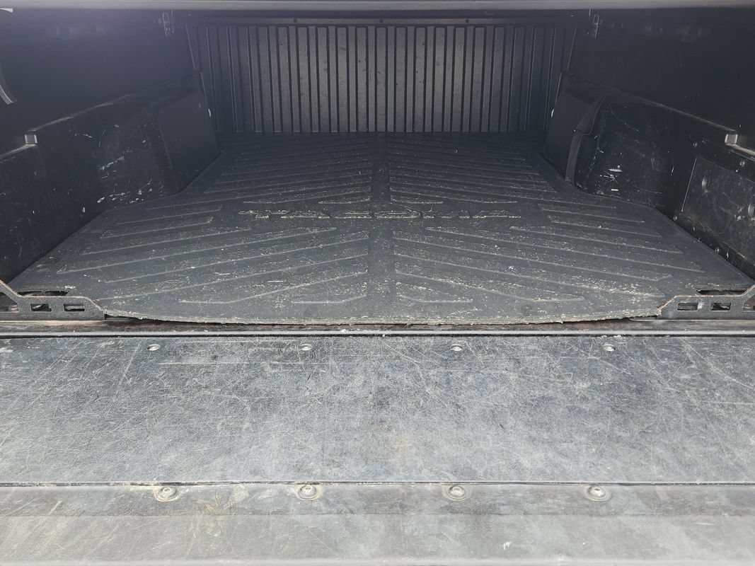 Used 2019 Toyota Tacoma SR5 AWD/4WD image 35