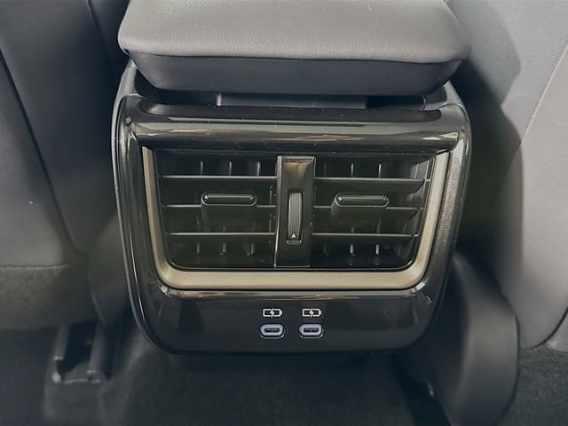 New 2026 Toyota Crown Signia image 25