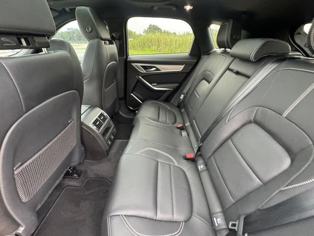 Used 2024 Jaguar F-PACE R-Dynamic S AWD/4WD image 30
