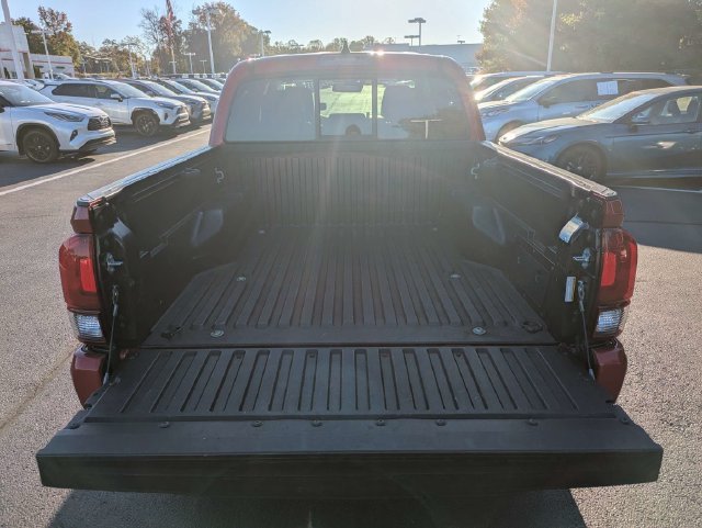 Used 2021 Toyota Tacoma SR AWD/4WD image 15