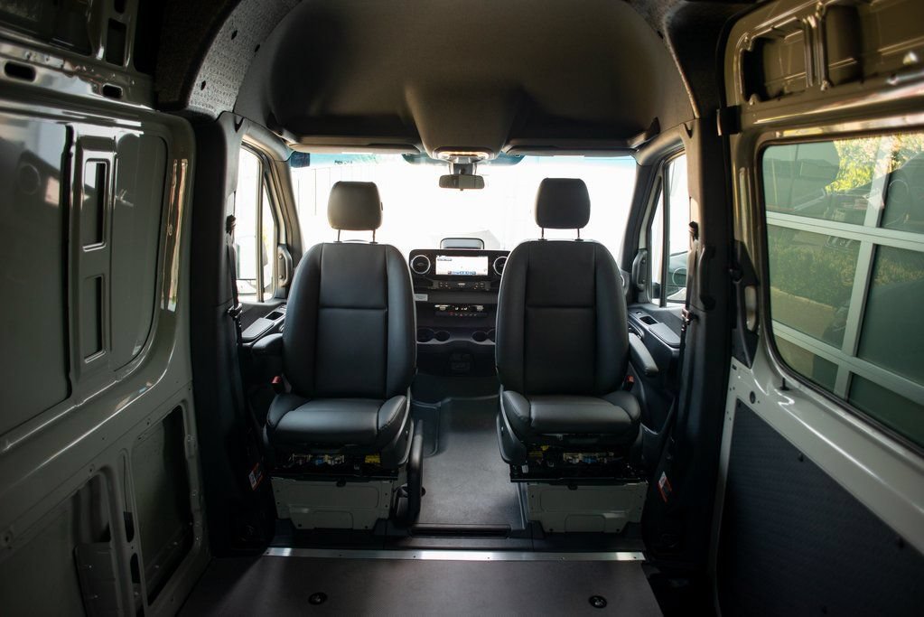 New 2025 Mercedes-Benz Sprinter 2500 image 25