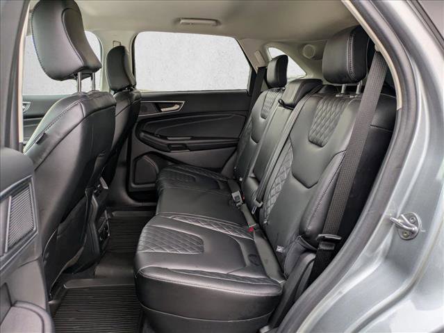 Used 2024 Ford Edge Titanium image 16