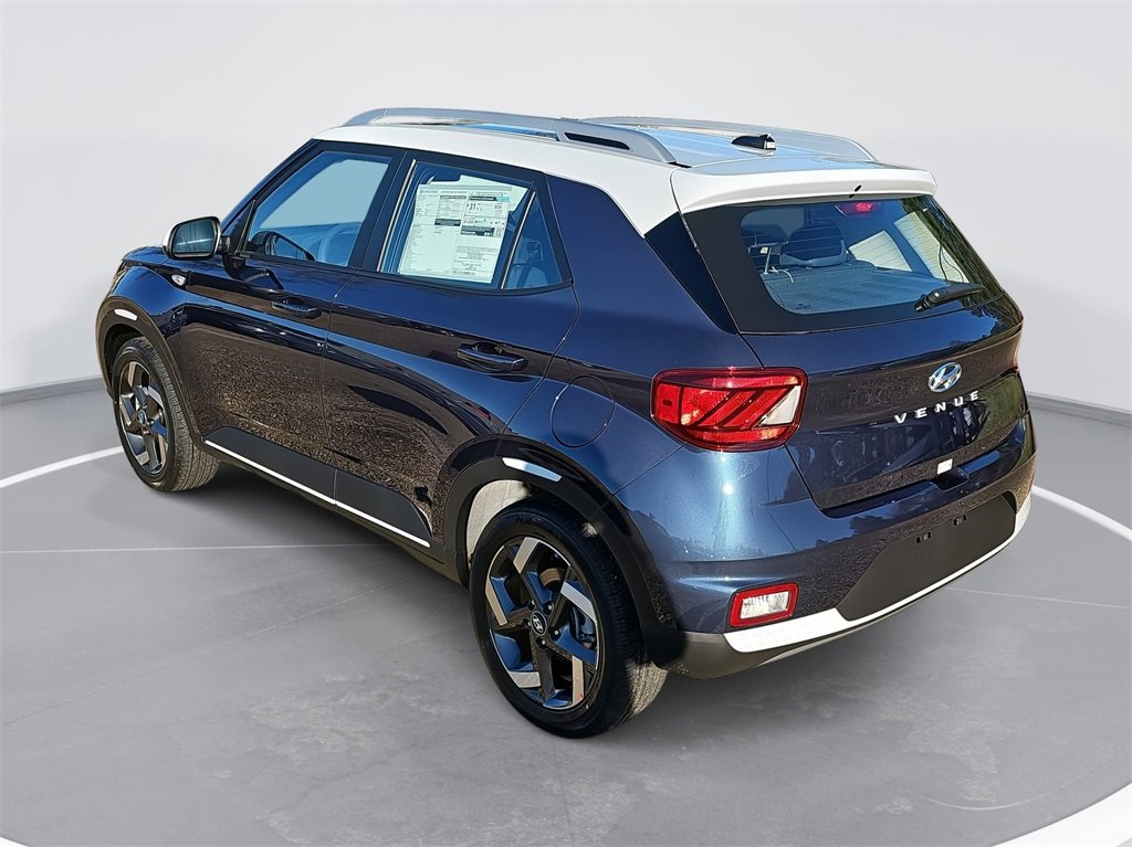 New 2026 Hyundai Venue SEL image 7