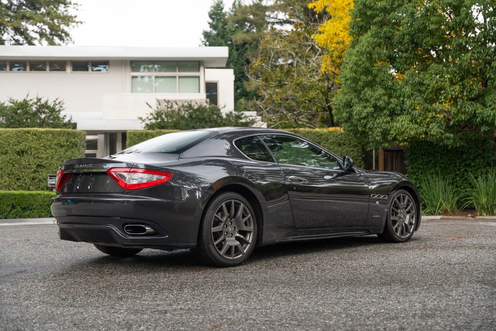 Used 2009 Maserati GranTurismo S image 4