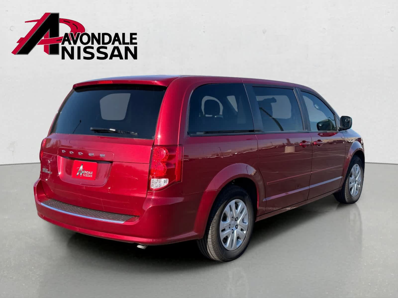 Used 2014 Dodge Grand Caravan SE w/ Quick Order Package 29E SE FWD image 4