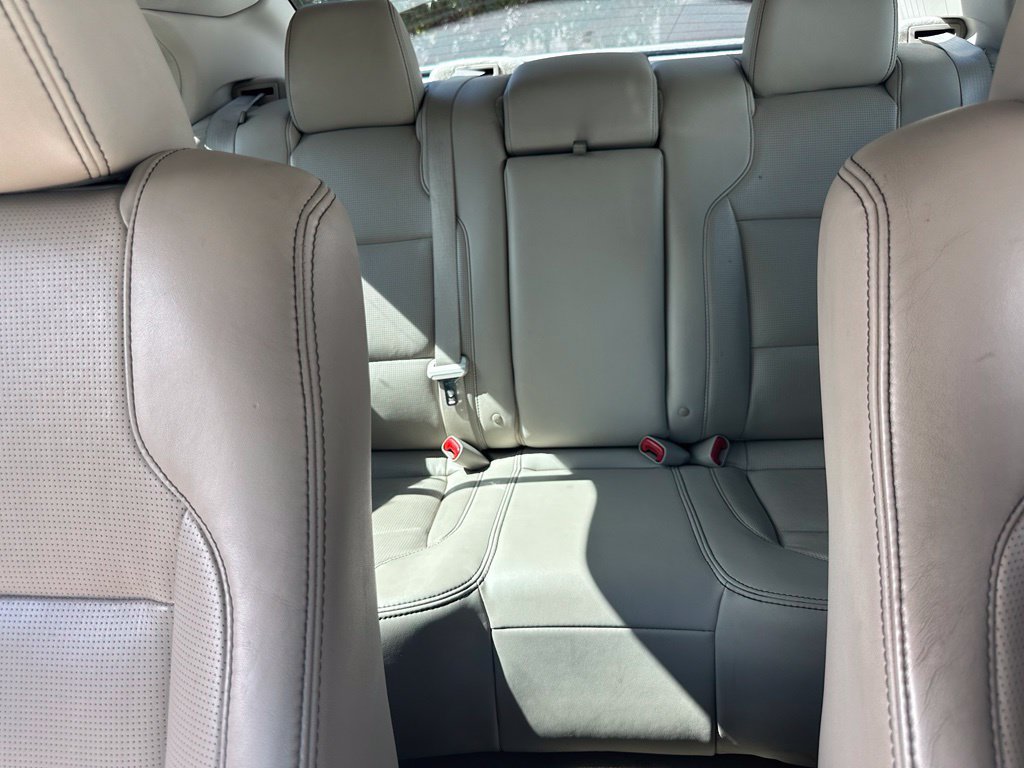Used 2012 Ford Taurus Limited FWD image 15