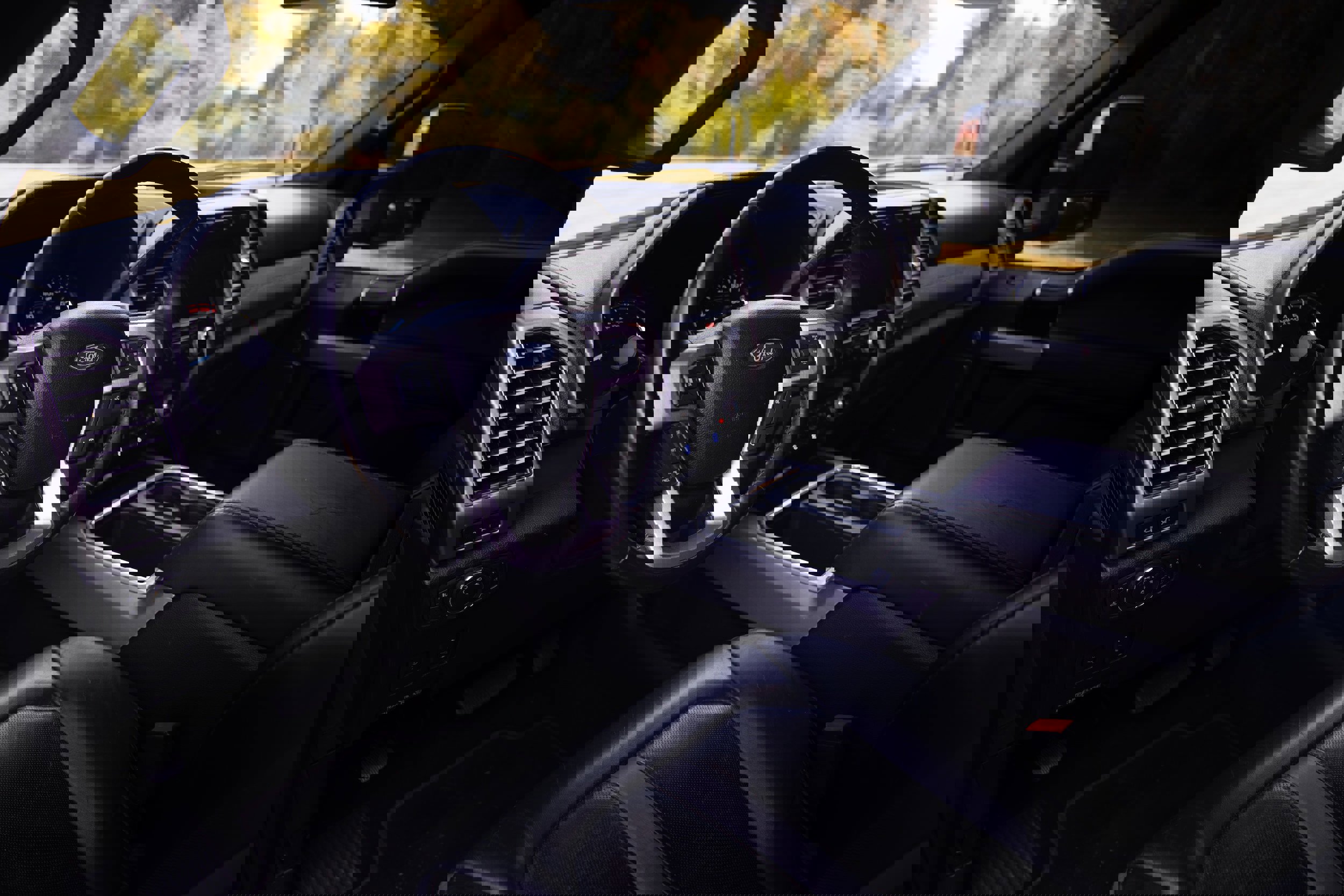 Used 2019 Ford F250 Platinum w/ Platinum Ultimate Package image 8