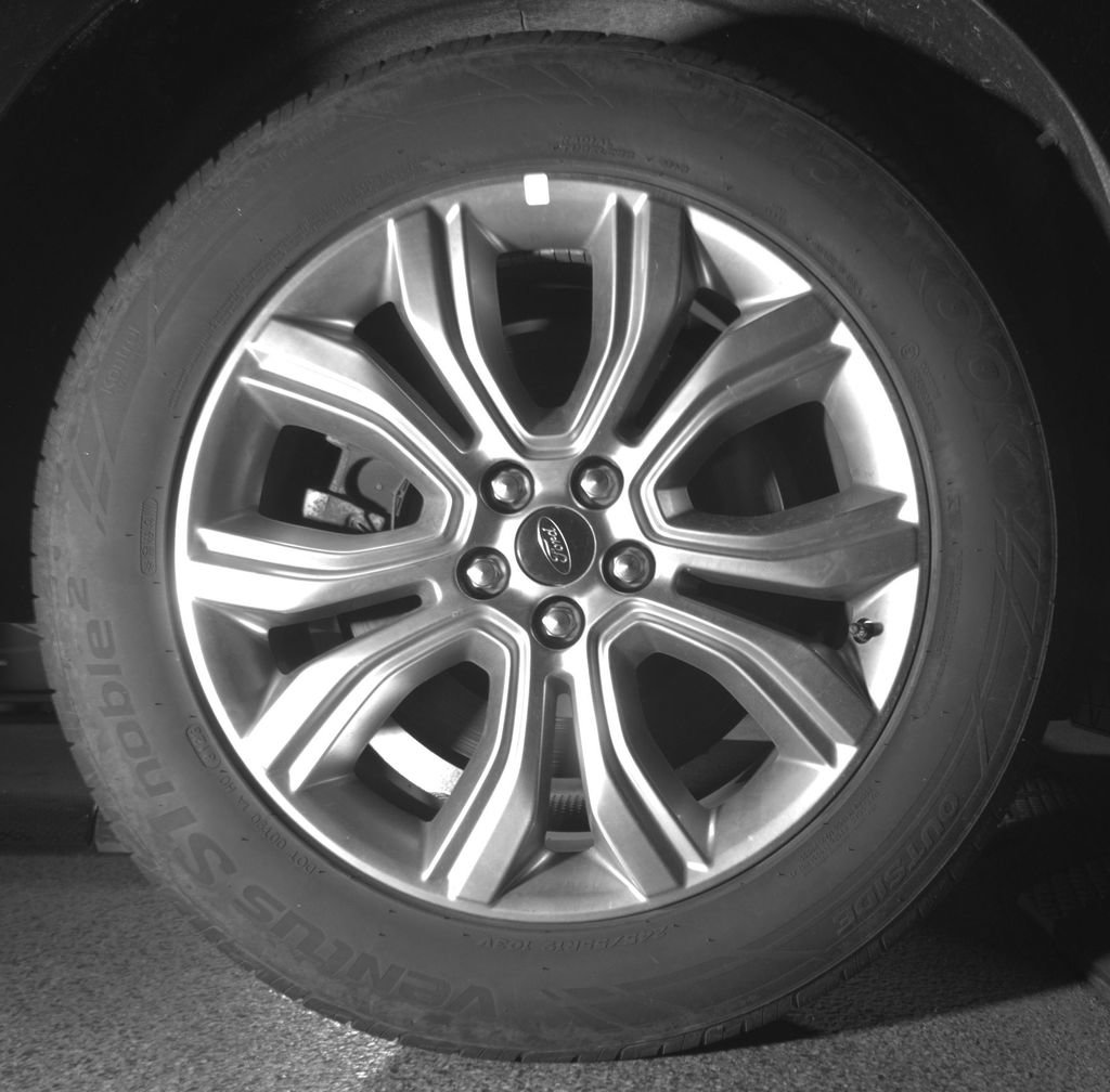 Used 2024 Ford Edge Titanium AWD/4WD image 16