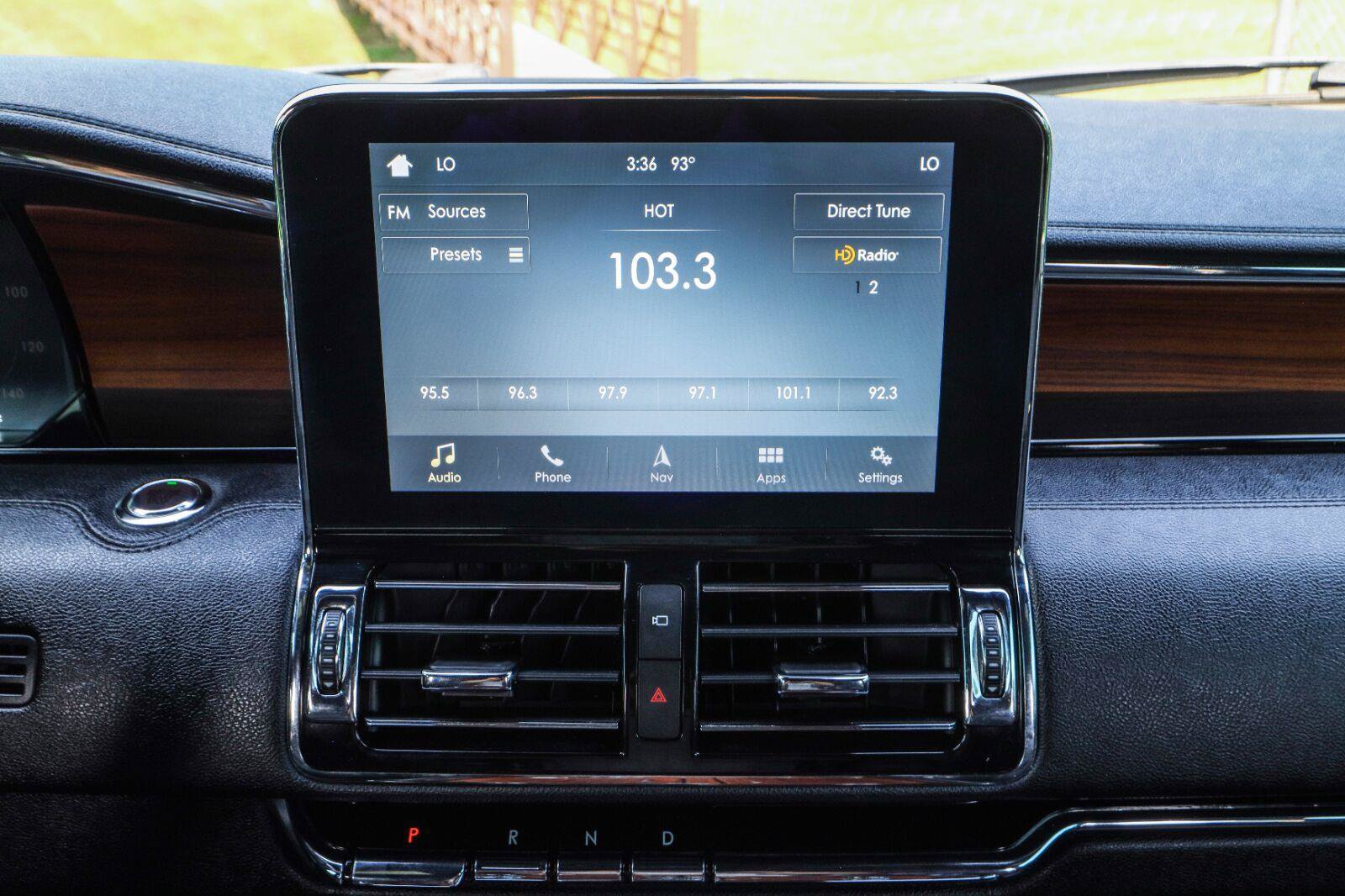 Used 2019 Lincoln Navigator Reserve w/ Cargo Package AWD/4WD image 35
