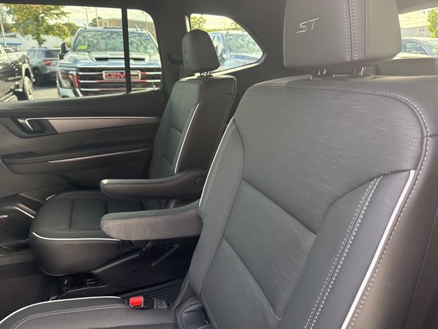 New 2025 Buick Enclave Sport Touring w/ Power Package image 24