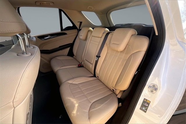 Used 2018 Mercedes-Benz GLE 350 w/ Premium 1 Package image 24