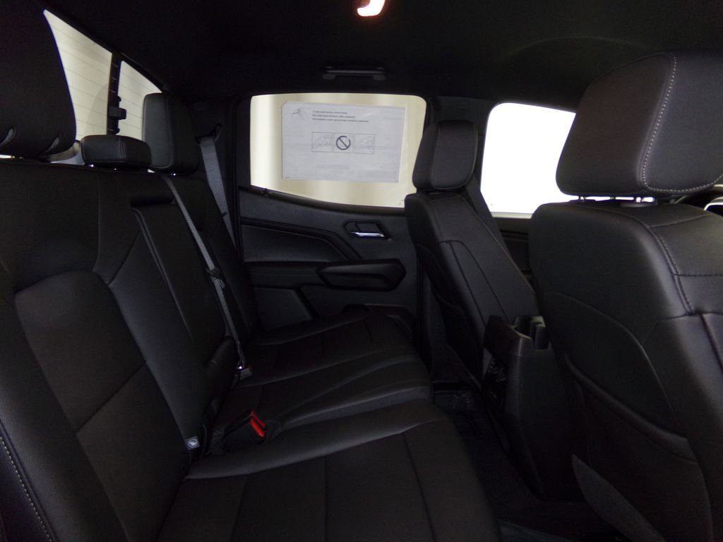 New 2025 GMC Canyon Elevation w/ Convenience Package image 10