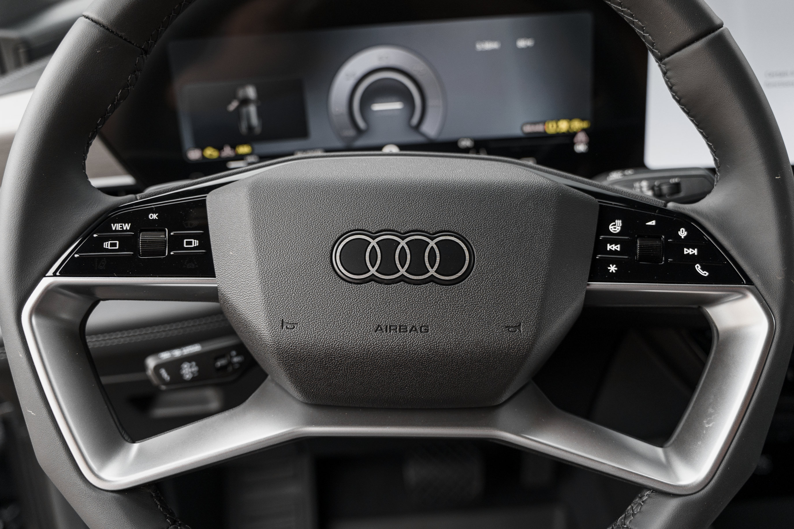 New 2027 Audi Q6 e-tron Premium Plus AWD/4WD image 17