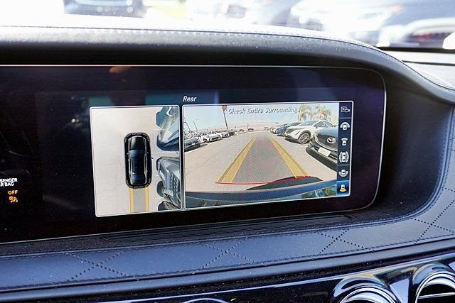 Used 2018 Mercedes-Benz S 560 Sedan image 41