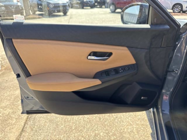 New 2025 Nissan Sentra SV w/ SV Premium Package image 11