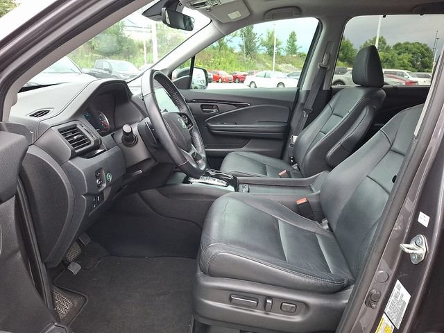 Certified 2021 Honda Pilot Touring image 9