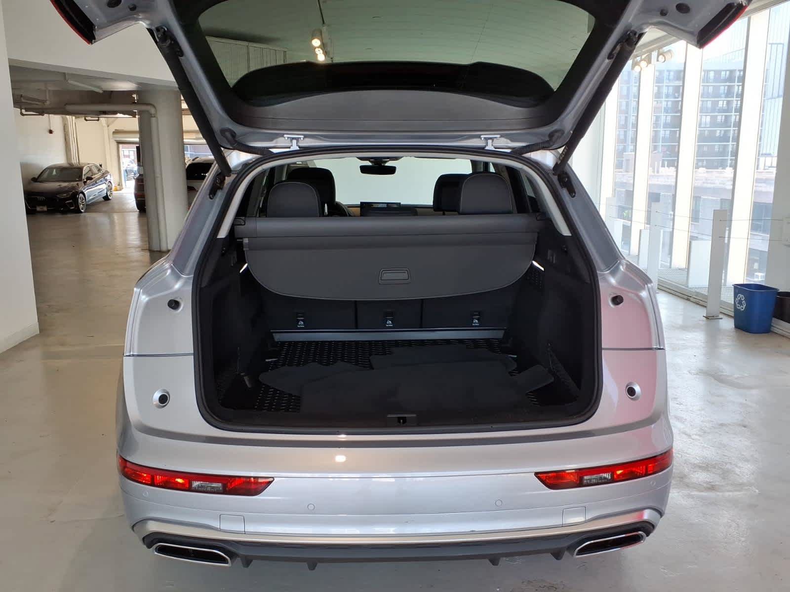 Certified 2022 Audi Q5 2.0T Premium Plus w/ Premium Plus Package AWD/4WD image 11