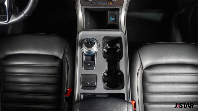 Used 2021 Ford Edge SEL image 8