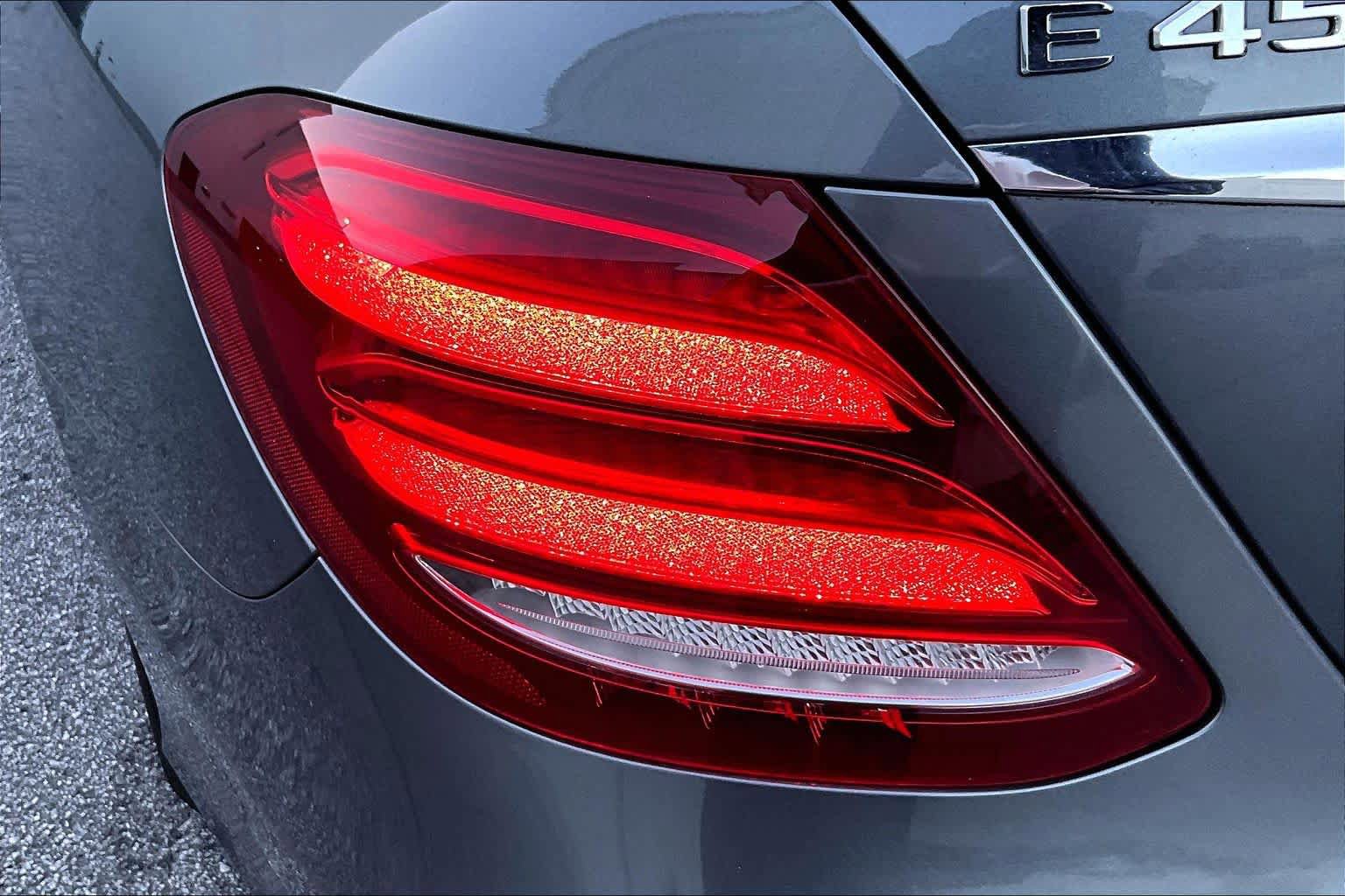 Used 2019 Mercedes-Benz E 450 4MATIC Sedan w/ Premium Package image 29
