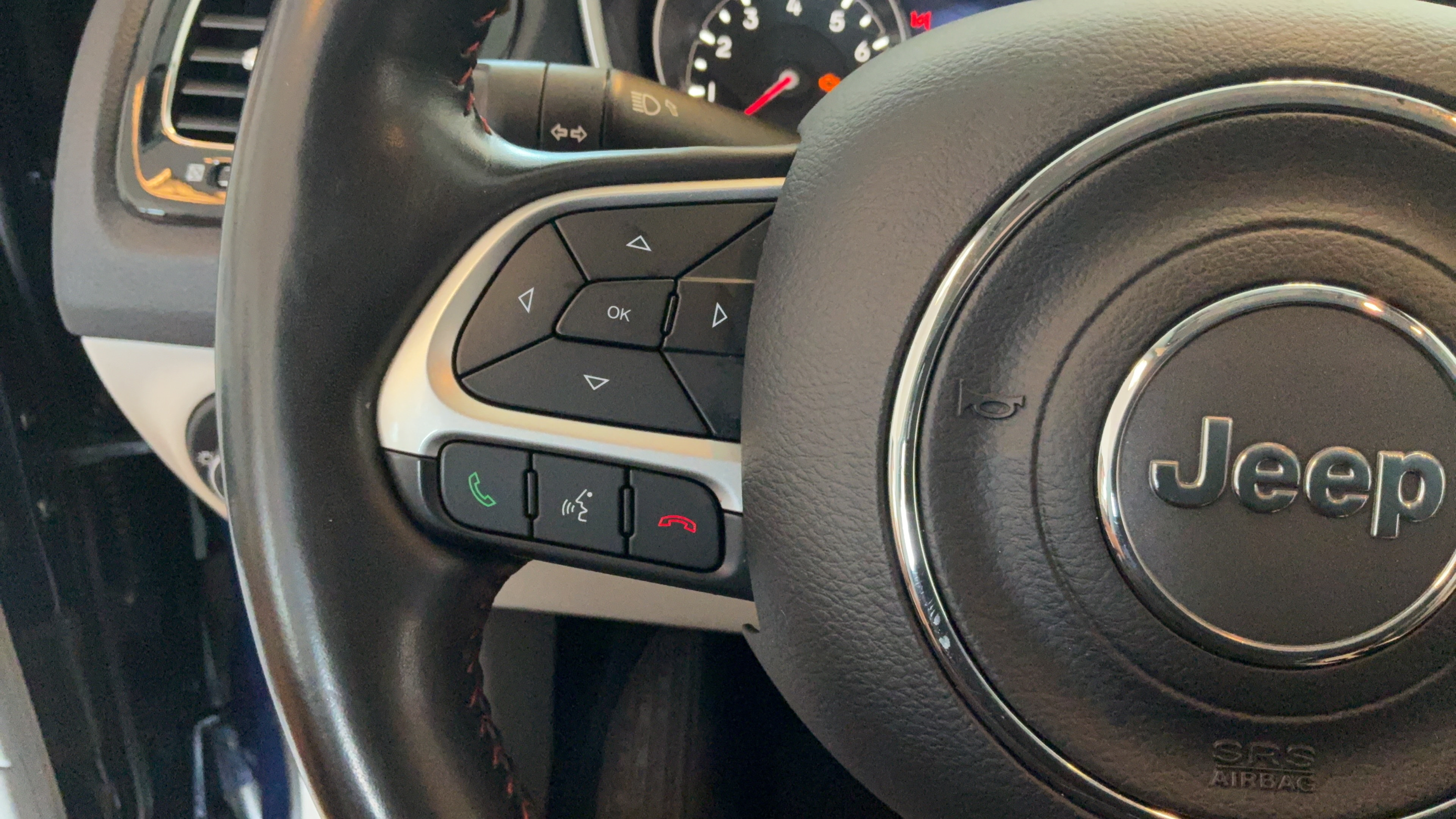 Used 2020 Jeep Compass Limited AWD/4WD image 12