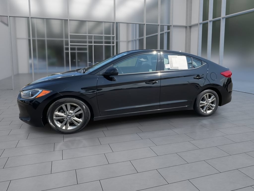 Used 2018 Hyundai Elantra SEL w/ Cargo Package FWD image 5