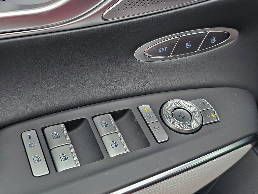 New 2026 Genesis GV70 2.5T Advanced image 32