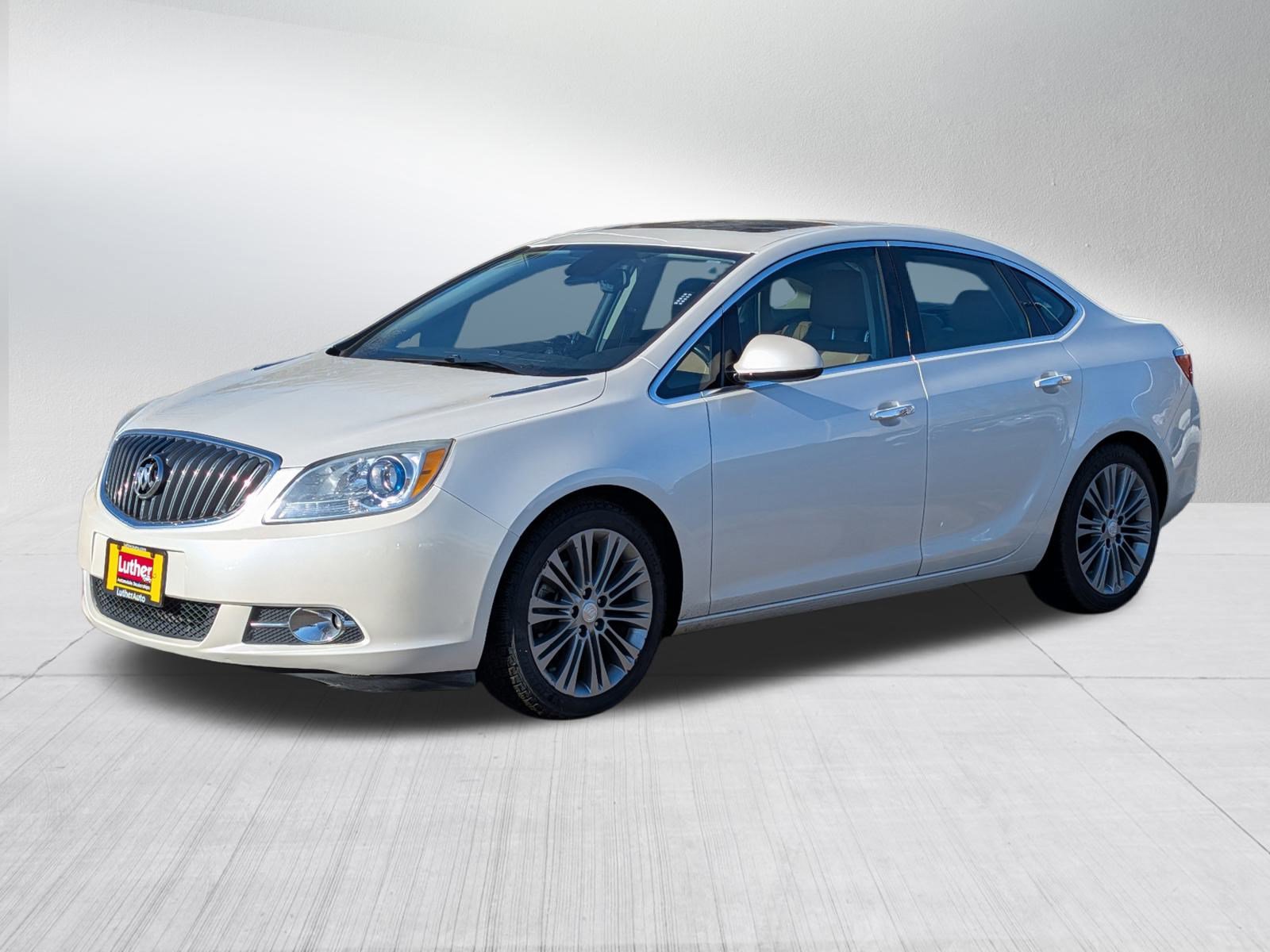 Used 2013 Buick Verano Leather image 3