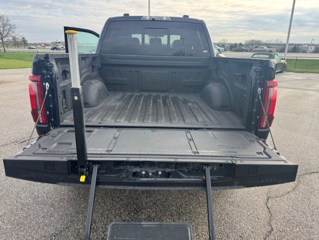Certified 2024 Ford F150 Raptor AWD/4WD image 43