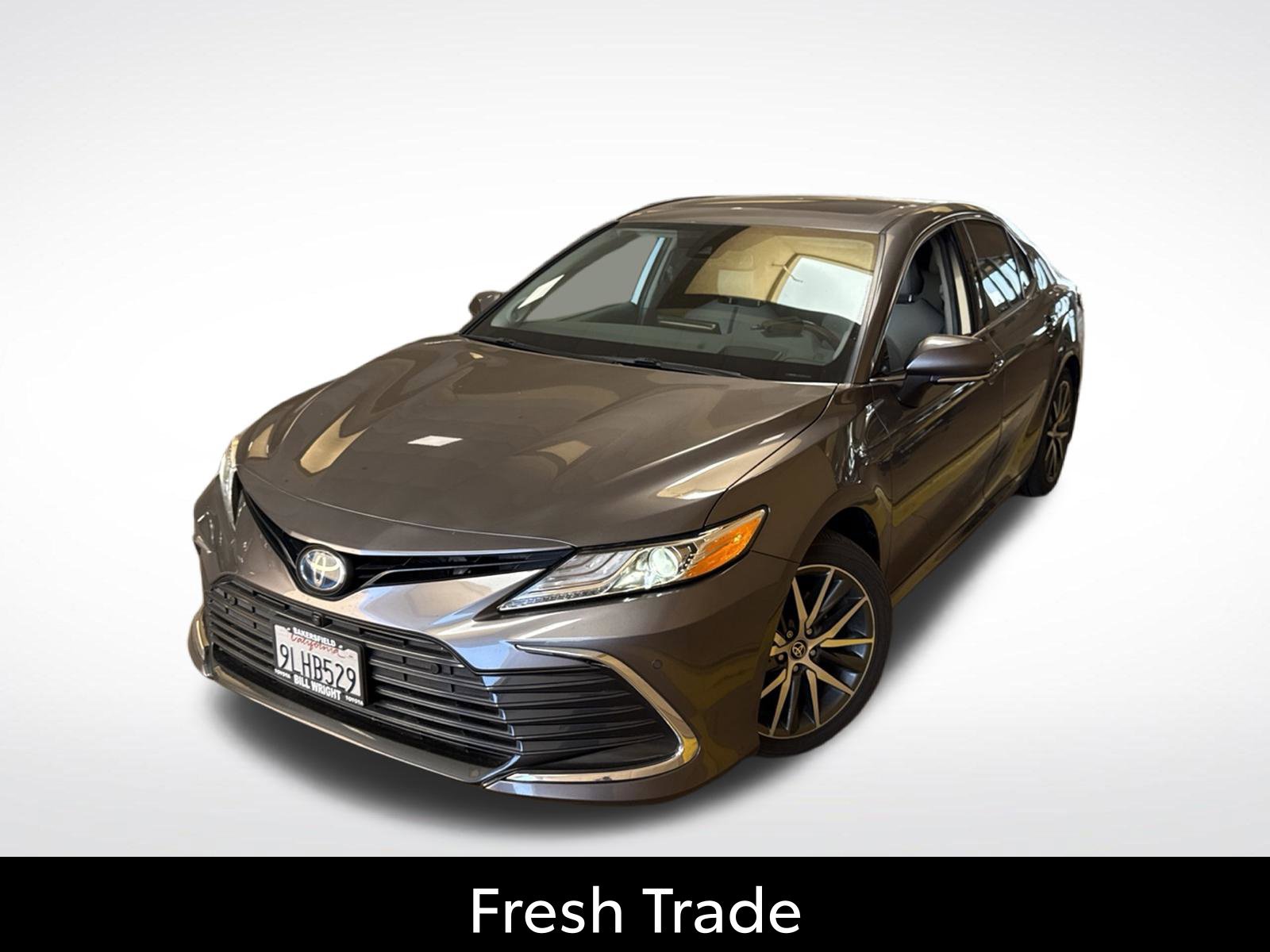 Used 2024 Toyota Camry XLE w/ Navigation Package