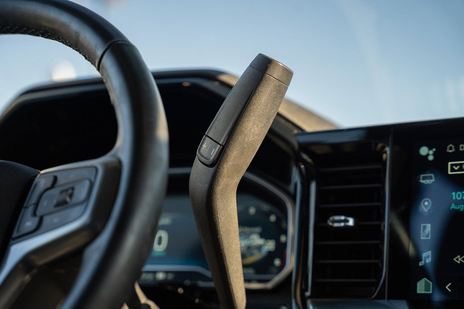 Used 2024 Chevrolet Silverado 2500 LTZ w/ LTZ Plus Package image 37