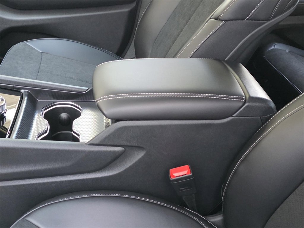 New 2025 Jeep Grand Cherokee L Altitude image 8