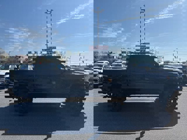 Used 2021 RAM 1500 Big Horn image 2