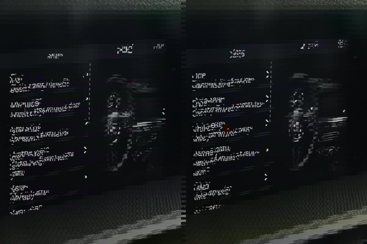 Used 2020 Porsche 911 Carrera S image 55