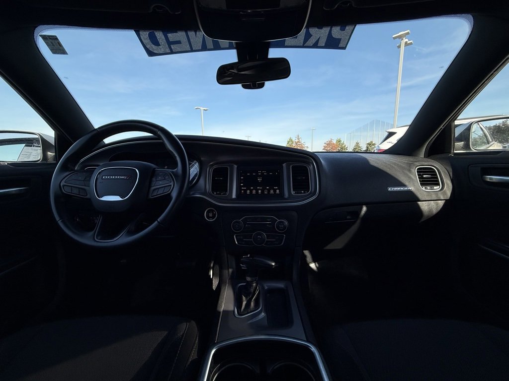 Used 2022 Dodge Charger SXT image 29