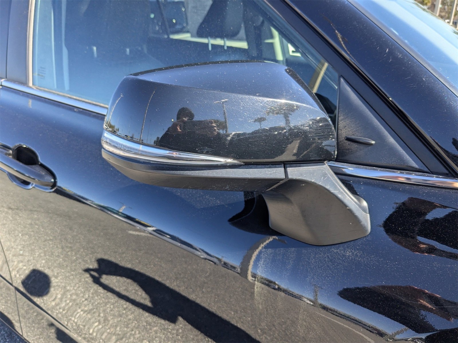 Used 2024 Toyota Highlander XLE image 12