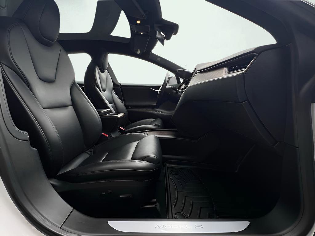 Used 2021 Tesla Model S Long Range Plus image 31