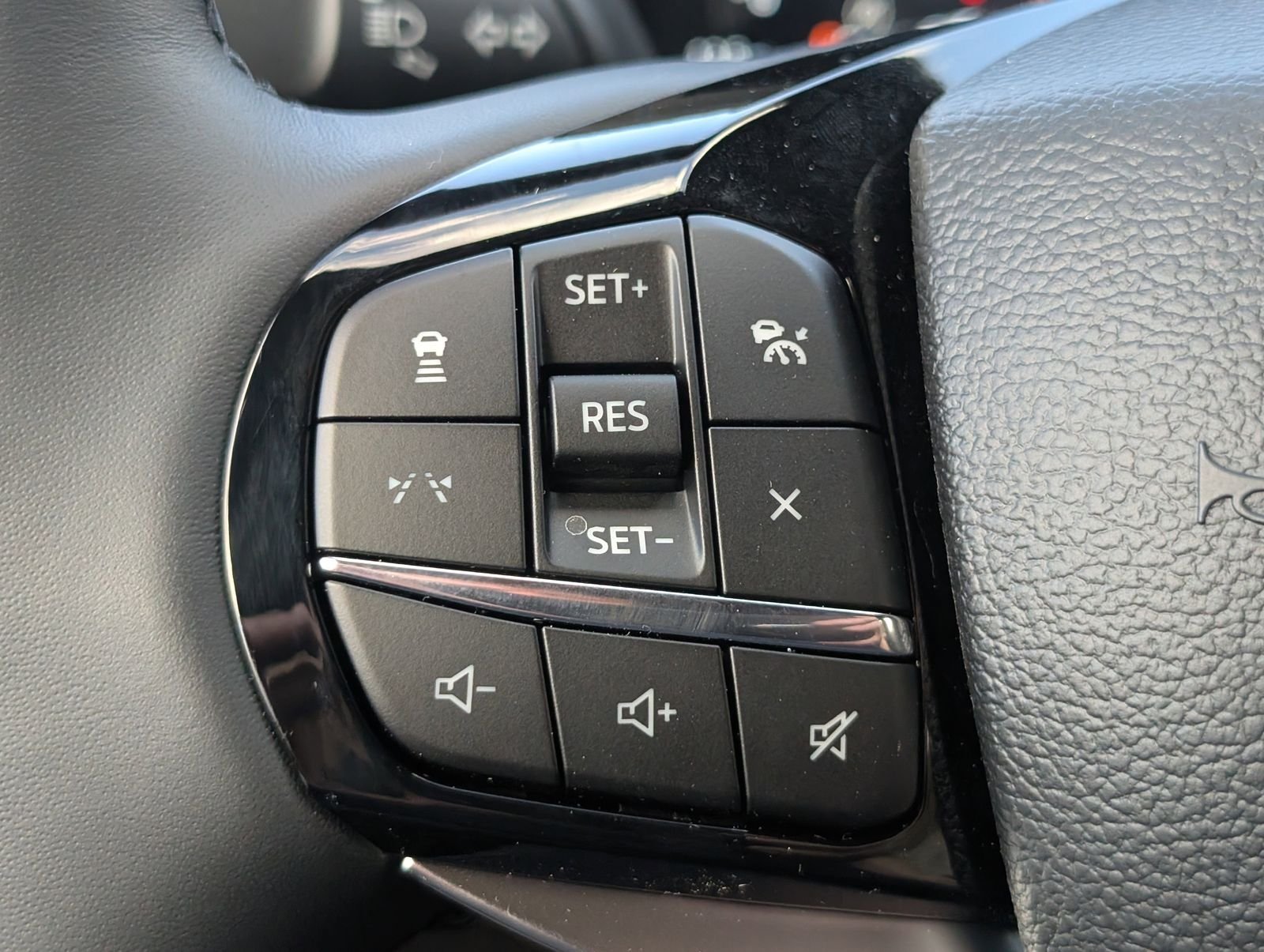 New 2026 Ford Explorer Platinum RWD image 24