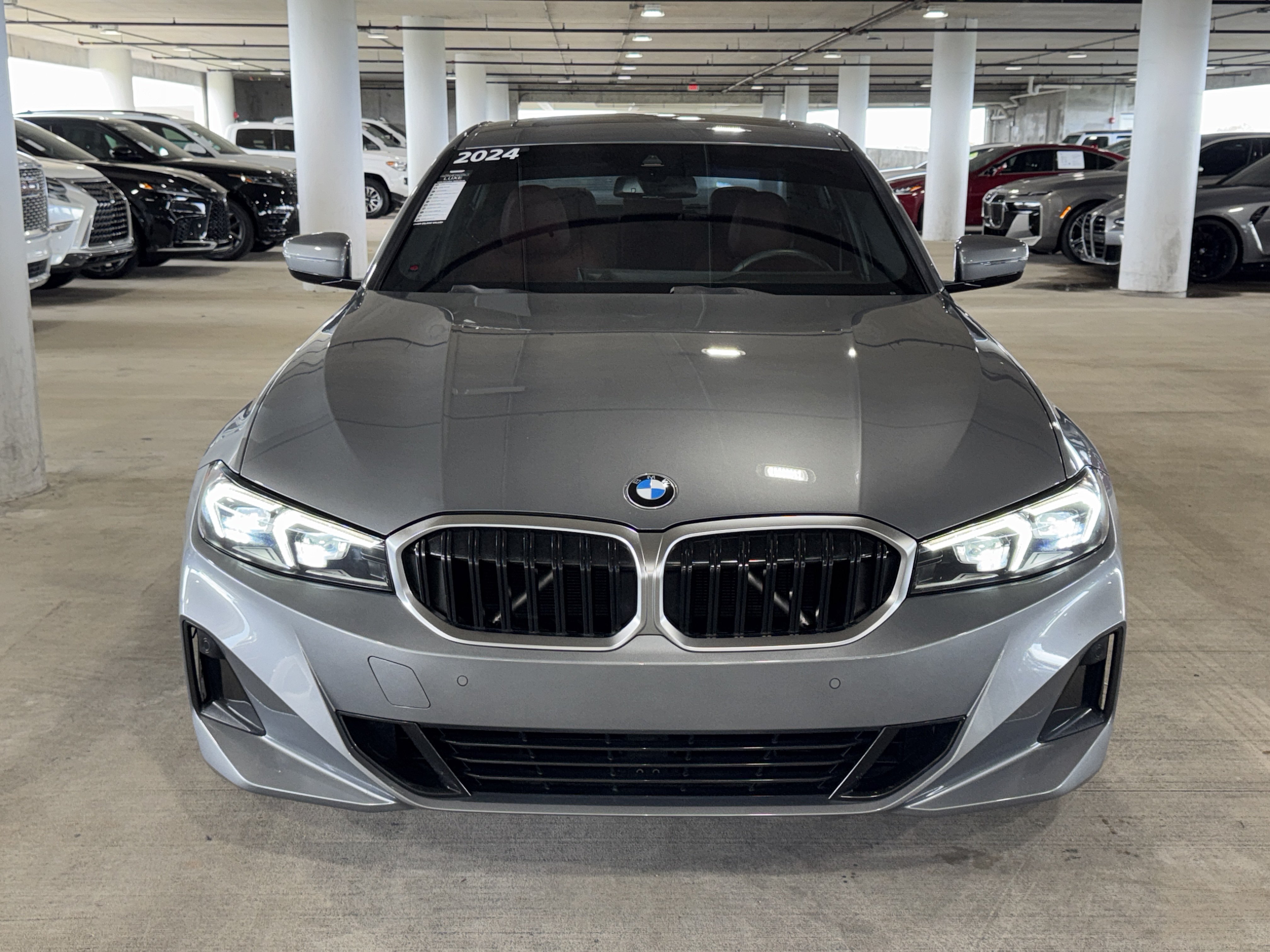 Used 2024 BMW 330i Sedan w/ Convenience Package RWD image 3