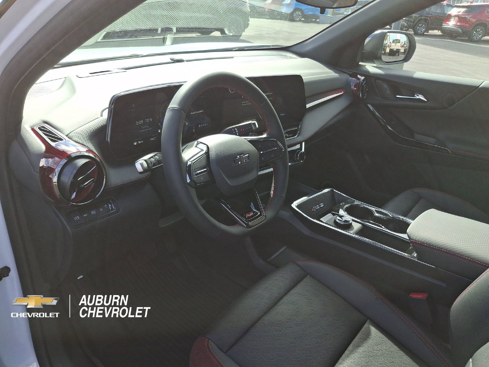 New 2027 Chevrolet Equinox RS w/ LPO, Floor Liner Package AWD/4WD image 15