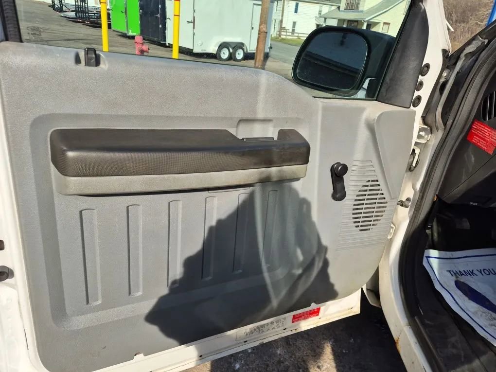 Used 2016 Ford F250 XL w/ Snow Plow Prep Package AWD/4WD image 7