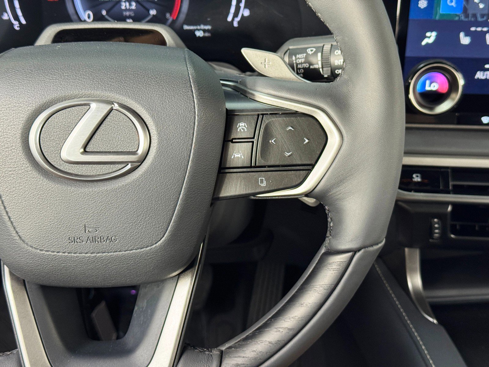 Used 2023 Lexus RX 350 Luxury w/ Cold Area Package image 24