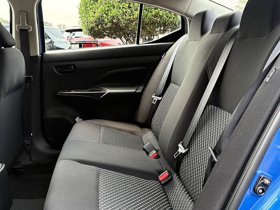 Used 2021 Nissan Versa S FWD image 10