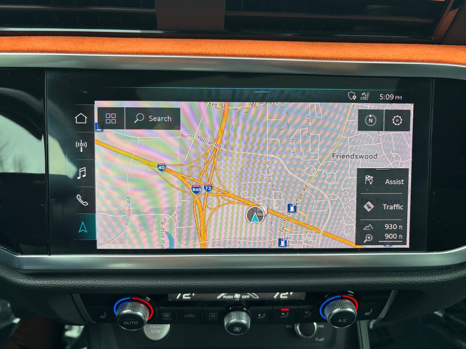 Used 2020 Audi Q3 2.0T Premium Plus w/ Premium Plus Package image 17