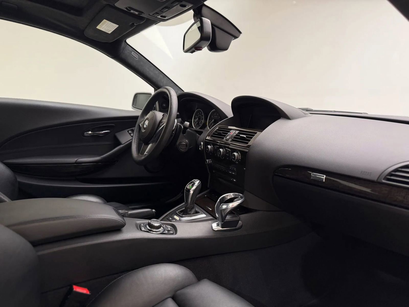 Used 2009 BMW 650i Coupe image 40